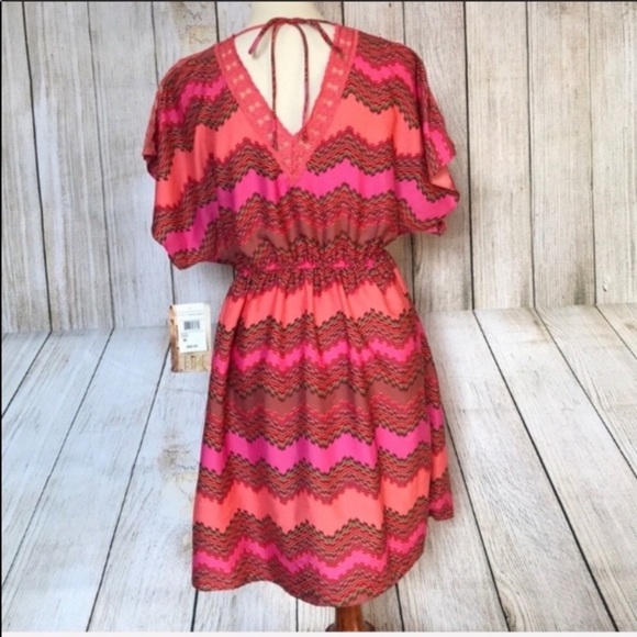 Coral printed dress w/ lace detail & pockets - Picture 4 of 8